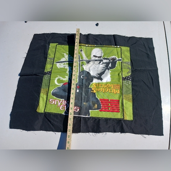 Quilt,Pillow Blocks Orphans & Uncut Sheet /2009 Hasbro GI Joe ,Snake Eyes - Picture 6 of 13